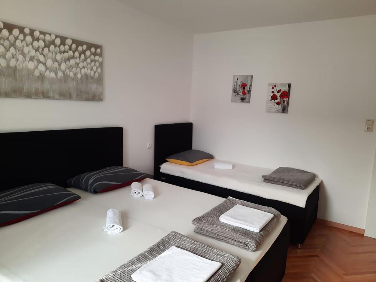 Apartments Rose Loboja Makarska Eksteriør bilde