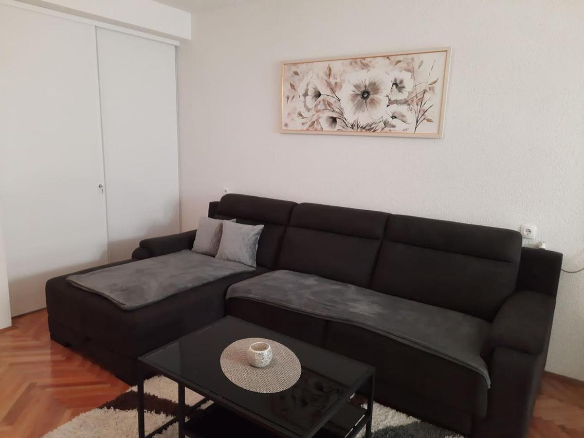 Apartments Rose Loboja Makarska Eksteriør bilde