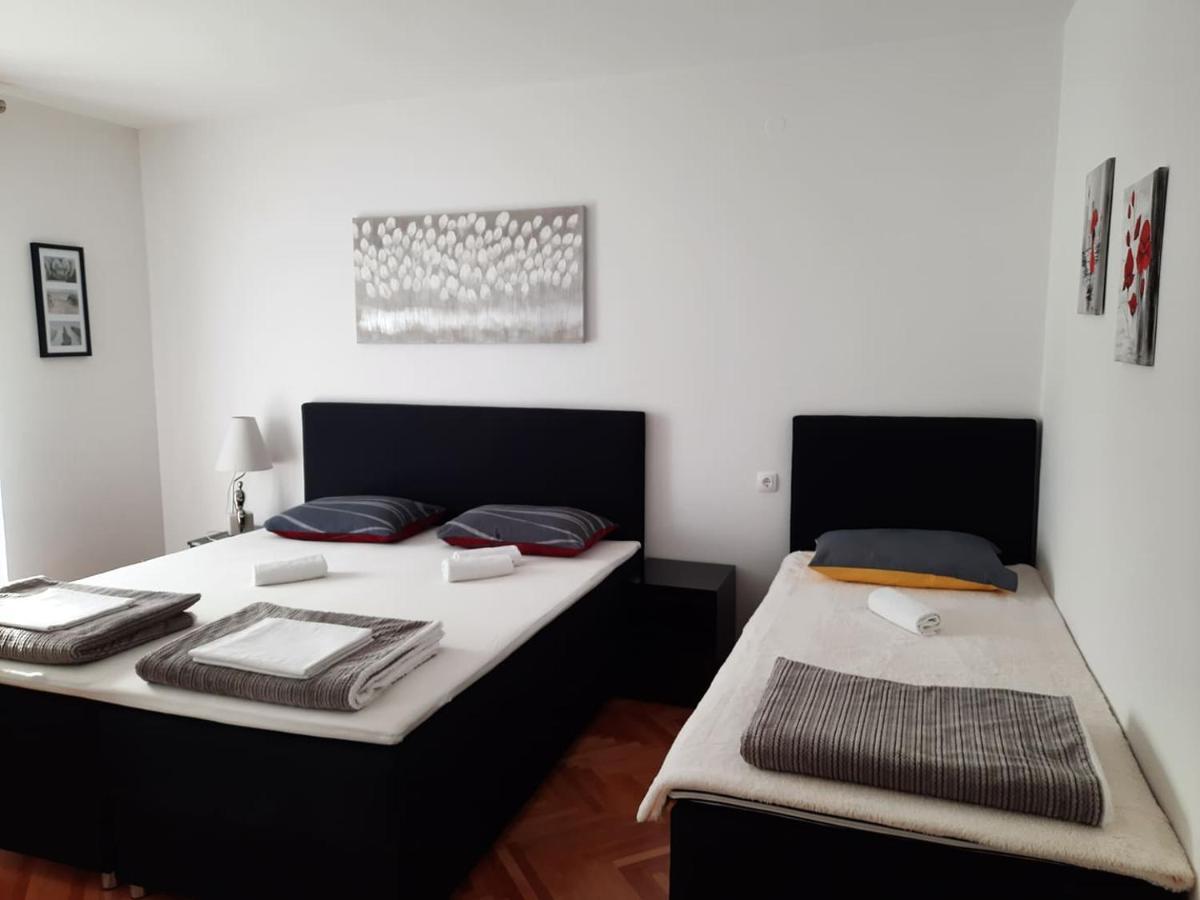 Apartments Rose Loboja Makarska Eksteriør bilde