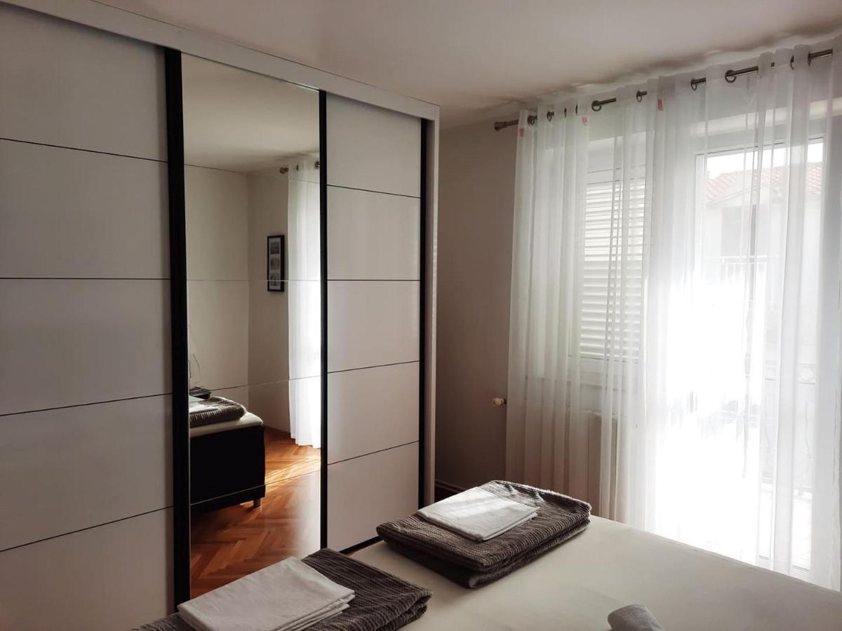 Apartments Rose Loboja Makarska Eksteriør bilde