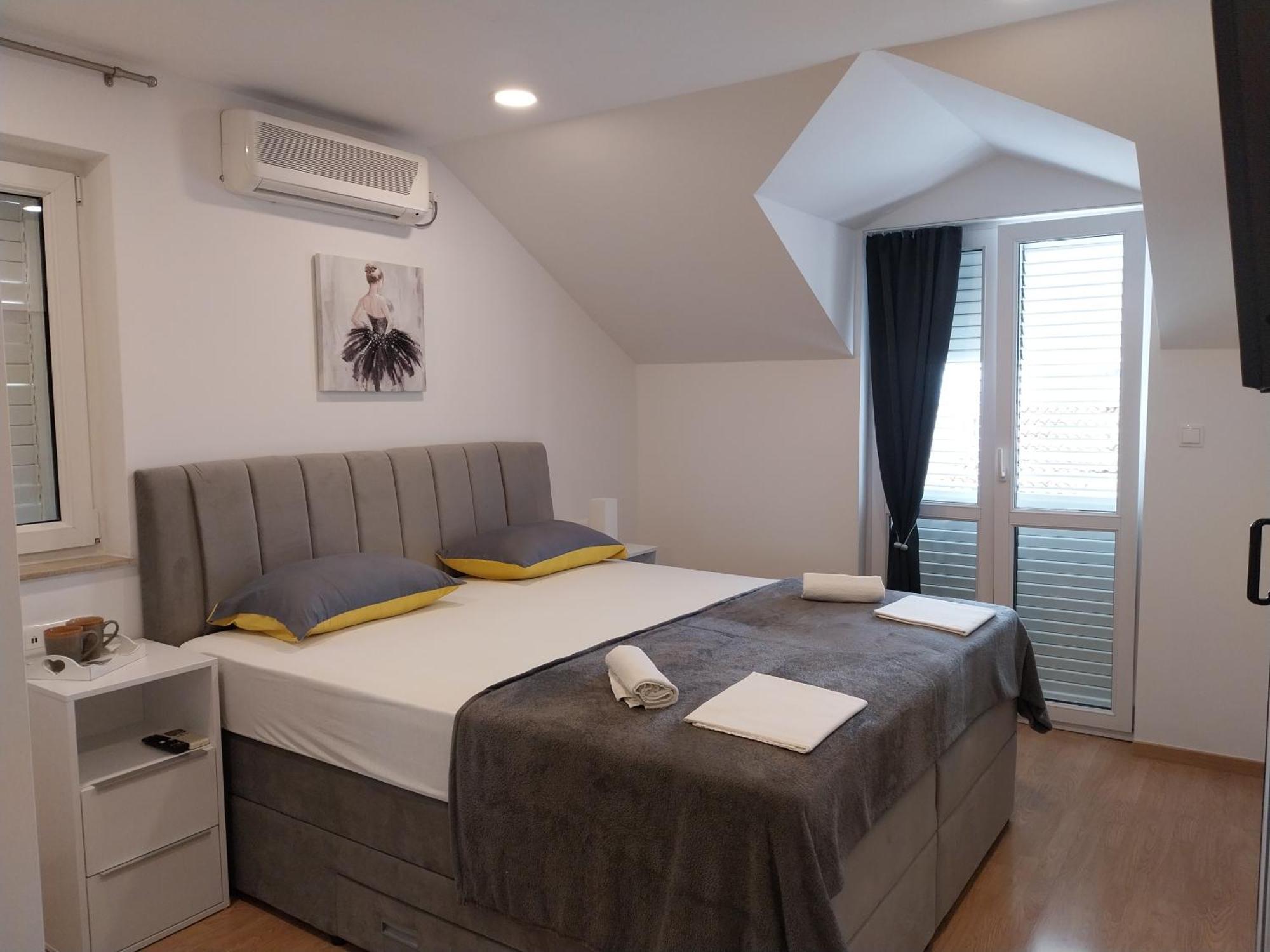 Apartments Rose Loboja Makarska Eksteriør bilde